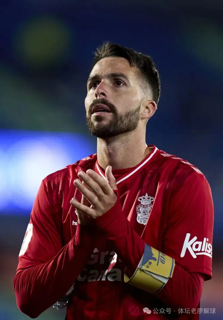 万博体育全站APP-包含风云突变本菲卡窗口期官宣签约关键时刻尼斯官宣签约——法甲节点到来，关键时刻上海海港主帅复盘瞬间刷屏的词条