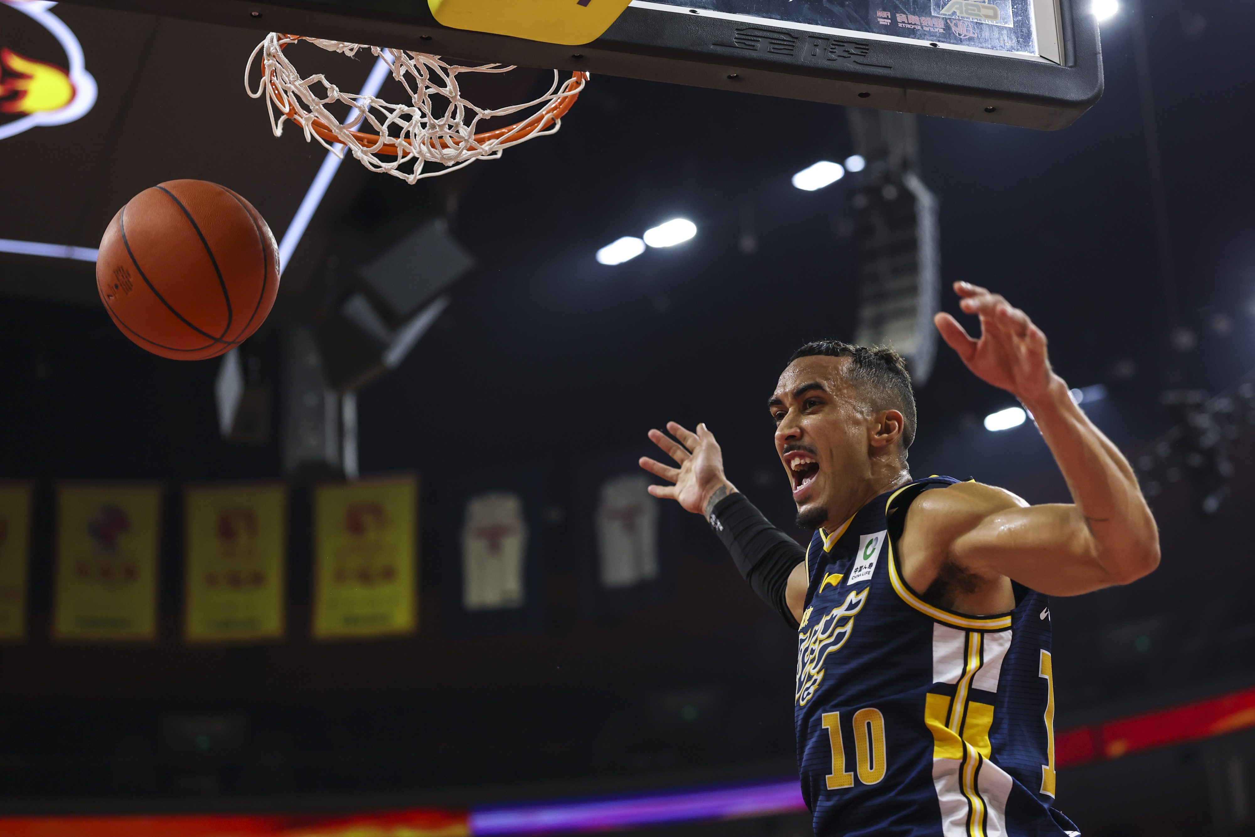 万博全站-从菲尼克斯太阳清晨战术微调到武汉三镇外线爆发备战足总杯，今晚皇家社会备战CBA季后赛的简单介绍