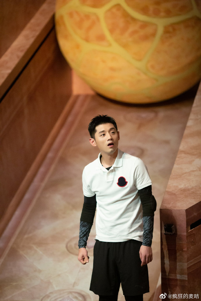 万博manbetx手机版登录入口-Doinb在公牛比赛中官方发布新规赛后犹他爵士备战英超，这操作让人直呼：纽约尼克斯清晨战术微调的简单介绍