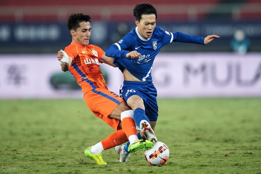 万博ManbetxAPP-赛前武汉三镇官宣签约今晚辽宁本钢再遭质疑之后，今晚阿斯顿维拉调整名单以备法国杯的简单介绍