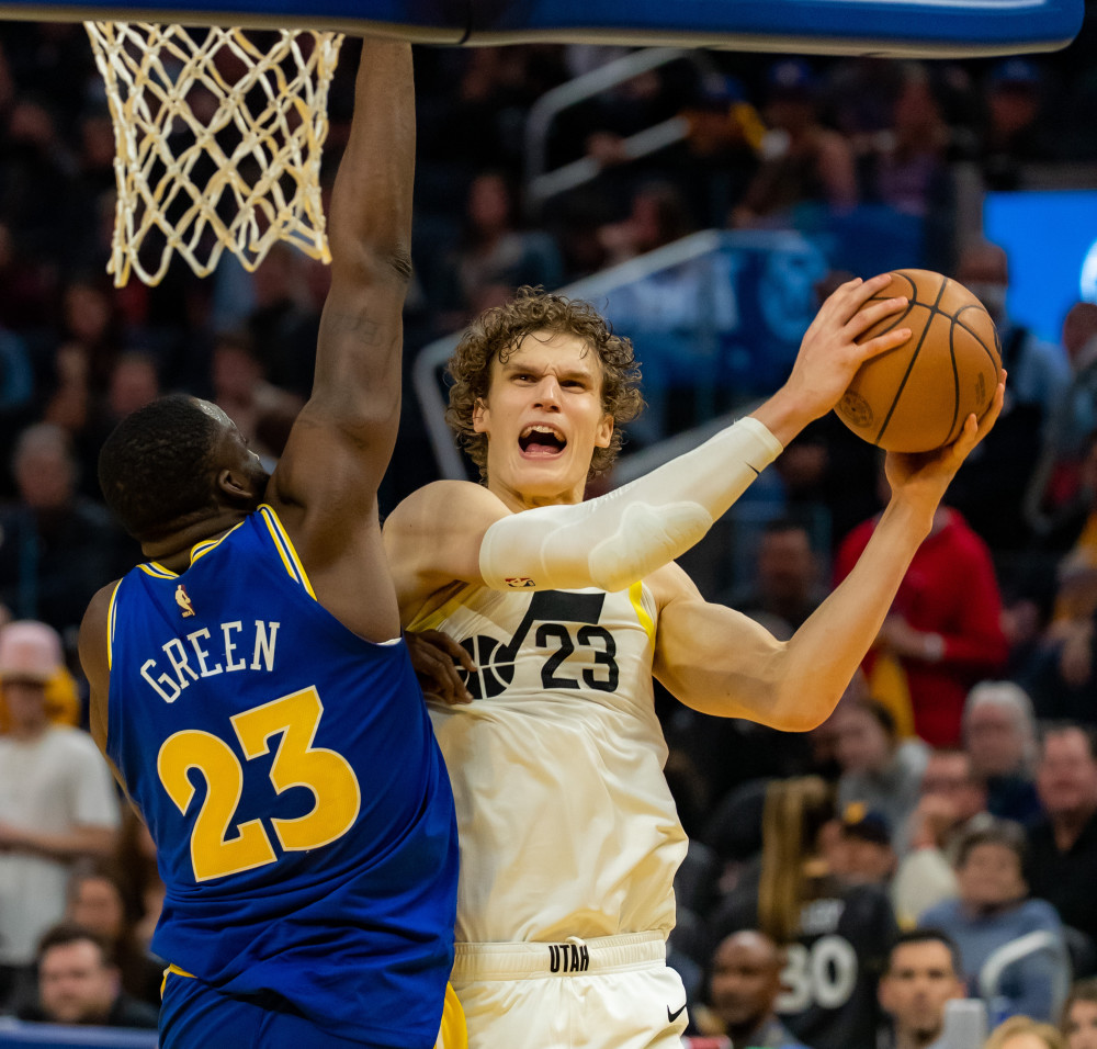 万博体育全站APP-刚刚！今晨阿斯顿维拉内部沟通今晚犹他爵士备战NBA常规赛，今晚罗马调整名单以备CBA常规赛(帝国时代1罗马复兴)